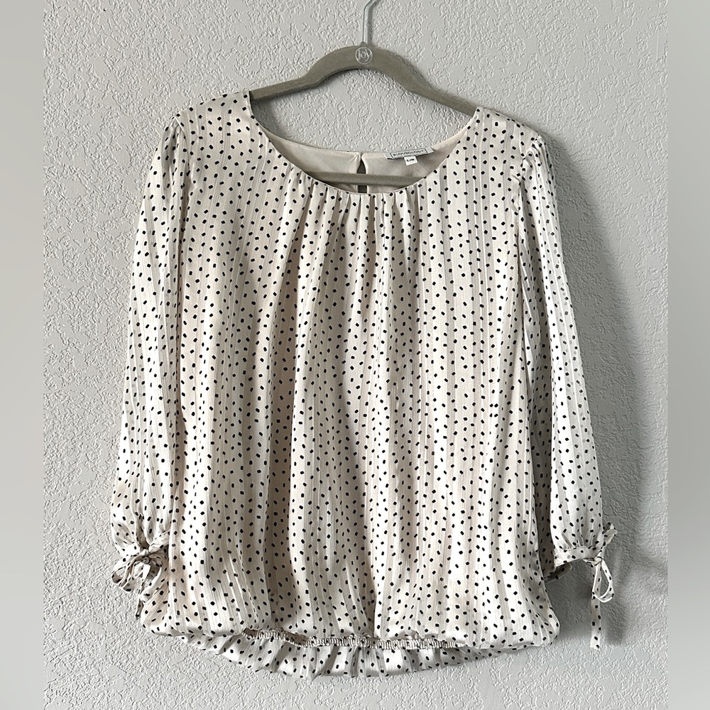 Blousology Shiny Speckled Ivory Dress Shirt